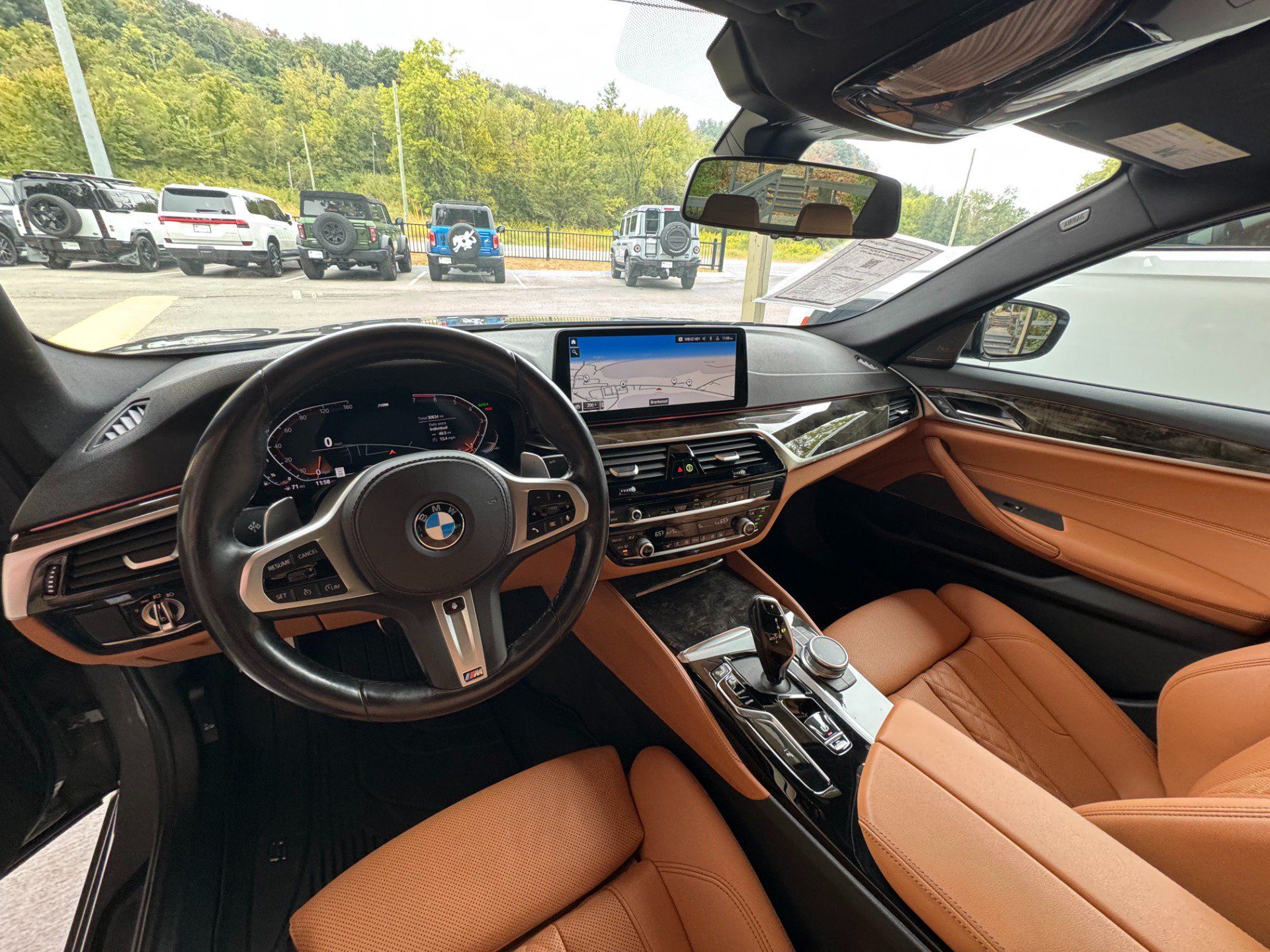 Used 2022 BMW 530i xDrive w/ M Sport Package AWD/4WD image 21