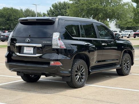 Used 2022 Lexus GX 460 Premium w/ Premium Package AWD/4WD image 4
