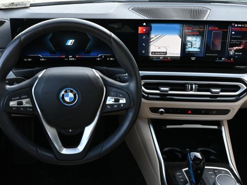 Certified 2023 BMW i4 eDrive35 w/ Premium Package image 14