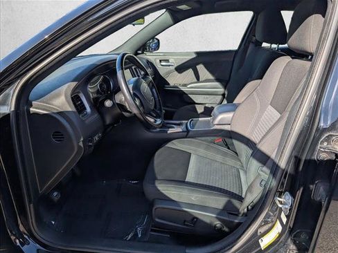 Used 2023 Dodge Charger SXT RWD image 10