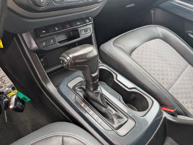 Used 2016 Chevrolet Colorado Z71 AWD/4WD image 19