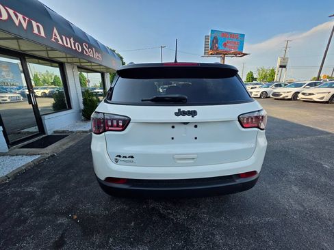 Used 2021 Jeep Compass Latitude AWD/4WD image 29