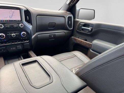 Used 2020 GMC Sierra 1500 Denali w/ Denali Ultimate Package AWD/4WD image 20
