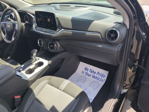 Used 2024 Chevrolet Blazer LT w/ Convenience Package FWD image 27