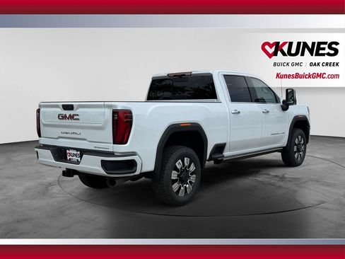 New 2026 GMC Sierra 2500 Denali w/ Denali Reserve Package AWD/4WD image 10