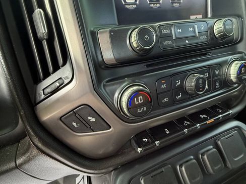 Used 2014 GMC Sierra 1500 SLT w/ All-Terrain Package AWD/4WD image 22