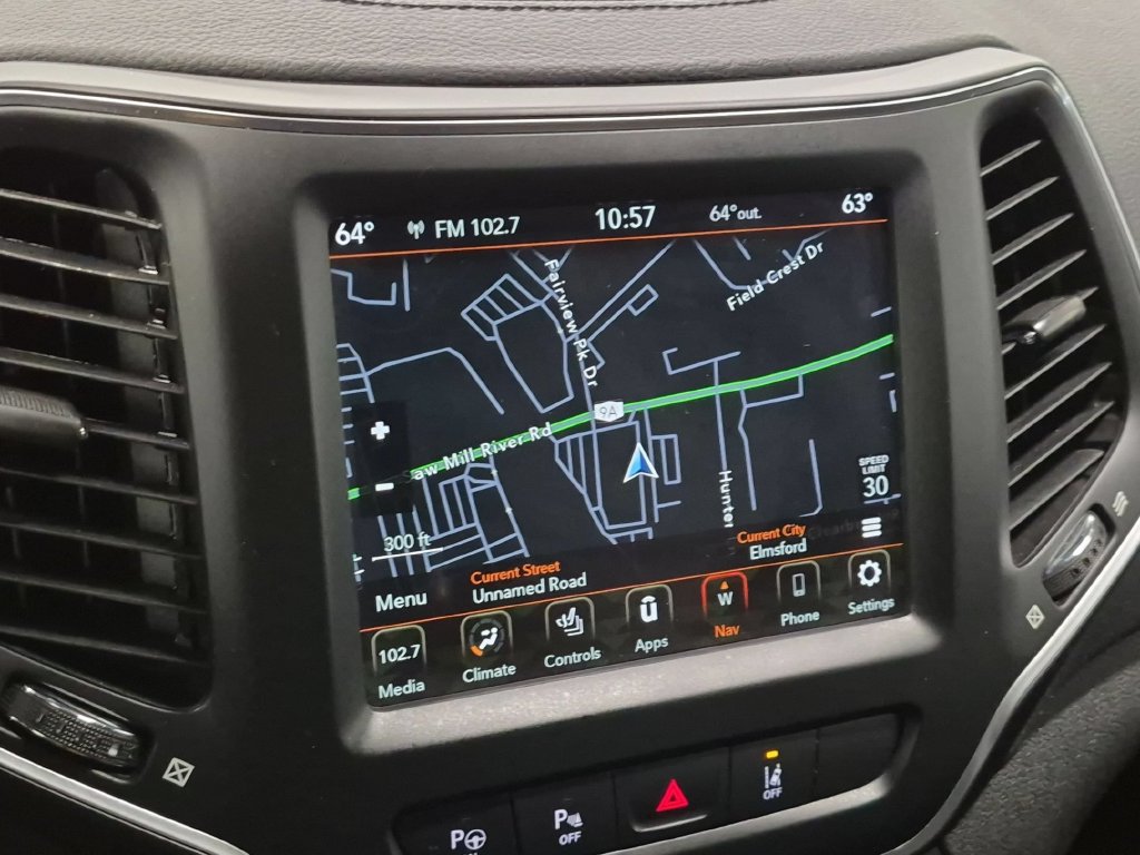 Used 2023 Jeep Cherokee Altitude Lux w/ Lux Elite Package AWD/4WD image 17