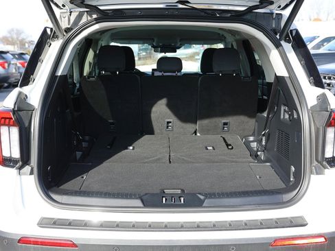 Certified 2025 Ford Explorer Active image 15