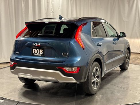 New 2026 Kia Niro EX FWD image 10