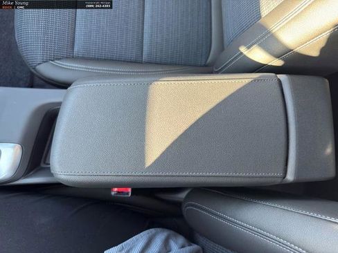 New 2026 Buick Envista Preferred w/ Convenience II Package image 23