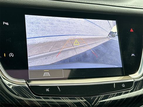 Certified 2025 Cadillac XT6 Premium Luxury image 33