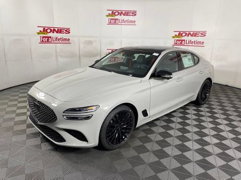 New 2026 Genesis G70 3.3T Prestige AWD/4WD image 16