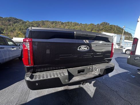 New 2025 Ford F150 XLT image 5