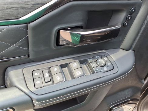 New 2026 RAM 2500 Limited AWD/4WD image 20