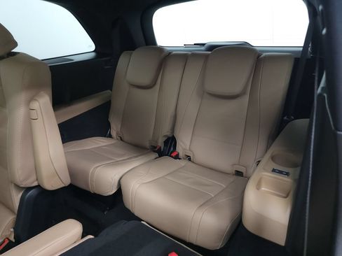 Used 2026 Mercedes-Benz GLS 580 4MATIC image 31