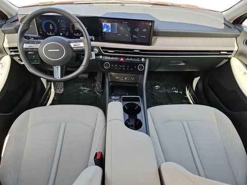 Certified 2025 Hyundai Sonata SEL image 9