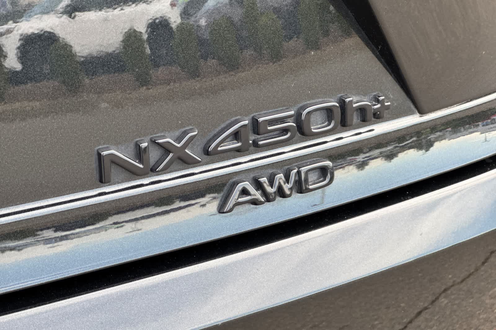 Used 2025 Lexus NX 450h+ AWD w/ Accessory Package (P5) image 33