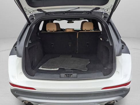 Used 2021 Lincoln Corsair Reserve image 35