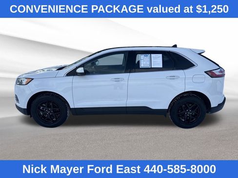 Used 2023 Ford Edge SEL w/ Convenience Package image 4