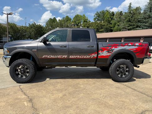 Used 2015 RAM 2500 Power Wagon w/ Luxury Group AWD/4WD image 3