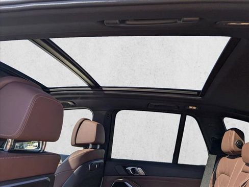 Used 2025 BMW X5 xDrive40i image 19