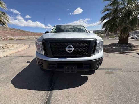 Used 2017 Nissan Titan S AWD/4WD image 8