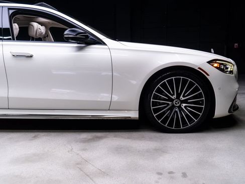 Used 2023 Mercedes-Benz S 580 4MATIC Sedan image 13