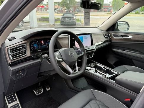 New 2026 Volkswagen Atlas SEL Premium R-Line AWD/4WD image 9