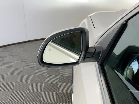 New 2026 BMW X5 xDrive40i w/ Climate Comfort Package image 21