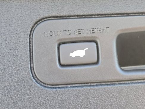 Used 2024 Honda Pilot Elite image 30