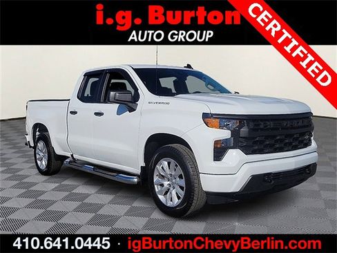 Certified 2022 Chevrolet Silverado 1500 Custom image 1
