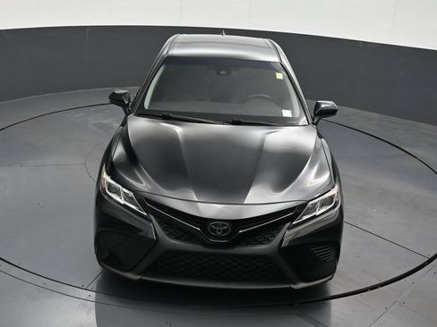 Used 2020 Toyota Camry SE FWD image 20