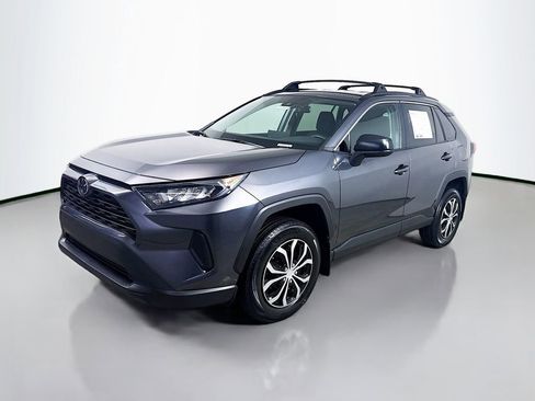 Certified 2021 Toyota RAV4 LE image 3