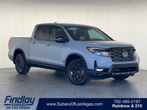 Used 2025 Honda Ridgeline TrailSport+ image 1