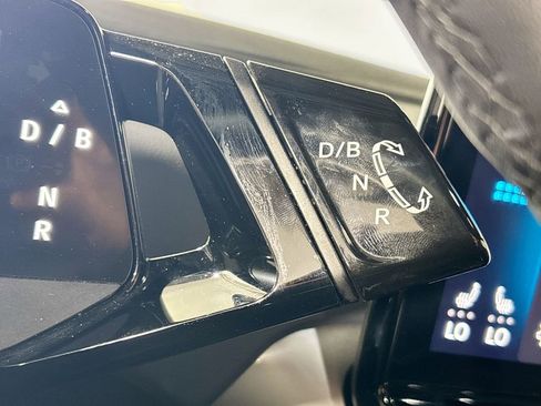 Certified 2023 Volkswagen ID.4 Pro S Plus AWD/4WD image 18