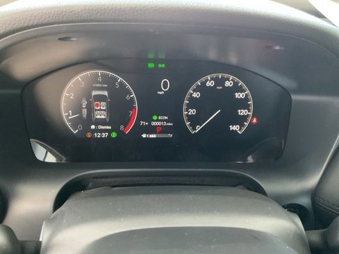 New 2026 Honda HR-V LX image 9