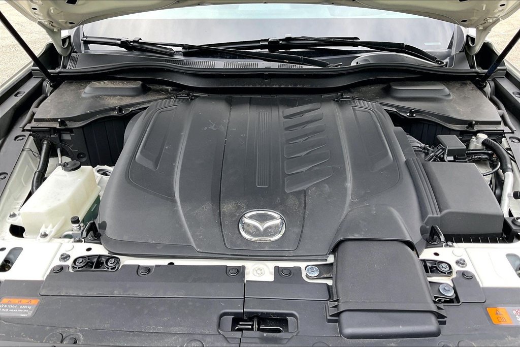 Used 2025 MAZDA CX-70 3.3 Turbo w/ Premium Package AWD/4WD image 10