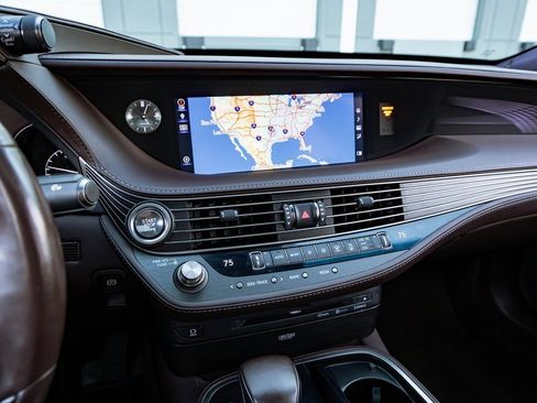 Used 2019 Lexus LS 500 500 Base image 12