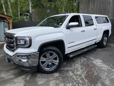 Used 2018 GMC Sierra 1500 SLT AWD/4WD image 1