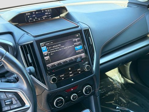 Used 2018 Subaru Crosstrek 2.0i Limited image 26