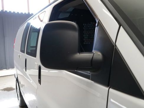Used 2022 Chevrolet Express 2500 w/ Driver Convenience Package RWD image 37