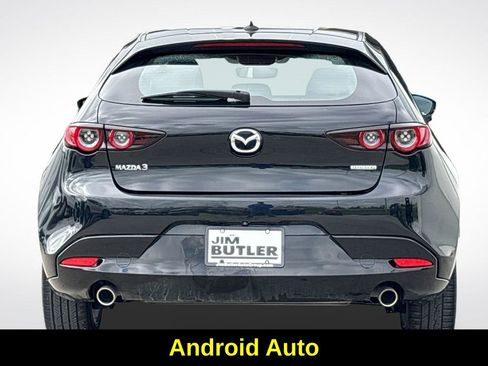 Used 2020 MAZDA MAZDA3 Hatchback w/ Preferred Package FWD image 6