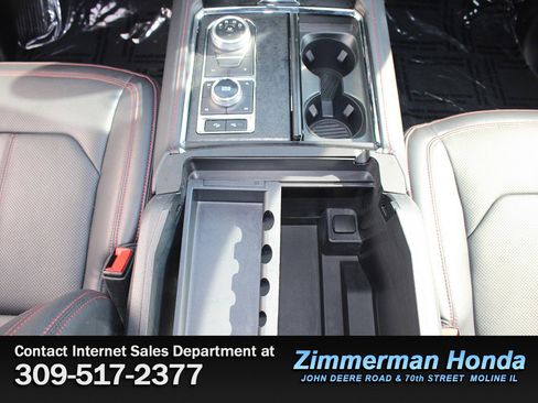 Used 2024 Ford Expedition Max Limited image 21