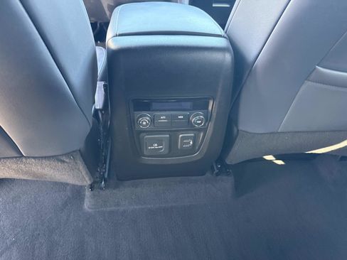 Used 2023 Buick Enclave Essence w/ Experience Buick Package image 17