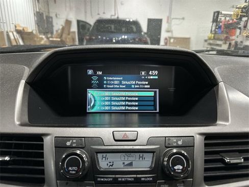 Used 2016 Honda Odyssey EX-L image 16