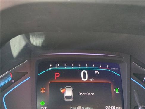Used 2023 Honda Odyssey Touring image 10