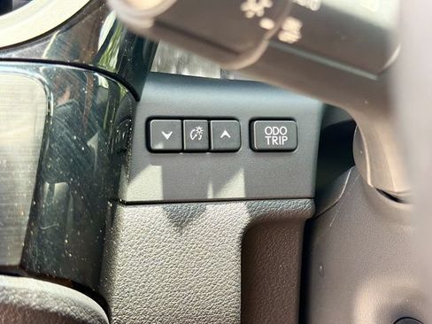 Used 2023 Lexus ES 350 w/ Premium Package FWD image 35