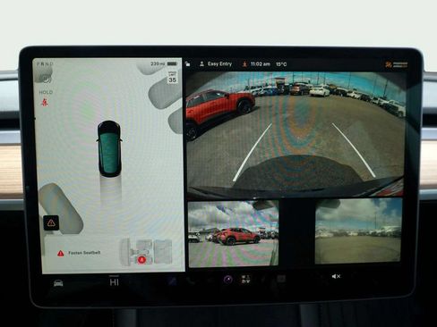 Used 2023 Tesla Model 3 Standard Range RWD image 26