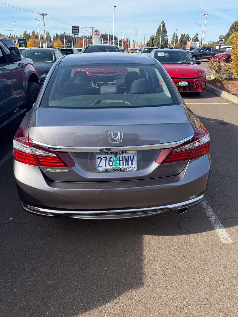 Used 2016 Honda Accord LX image 5