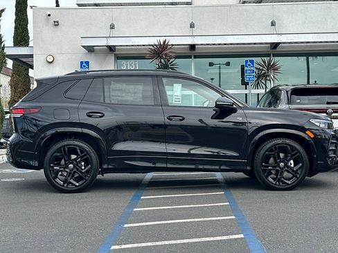 New 2026 Volkswagen Tiguan SE R-Line image 4